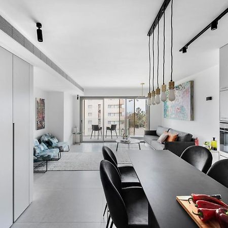 Yefet - By Beach Apartments Tlv Tel Aviv Exterior foto