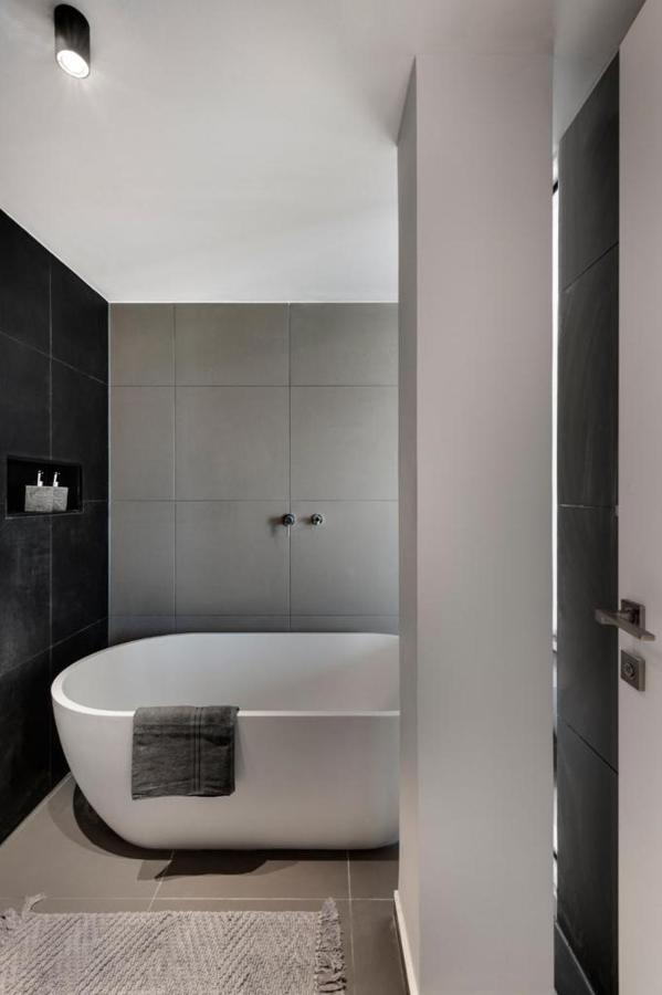 Yefet - By Beach Apartments Tlv Tel Aviv Exterior foto